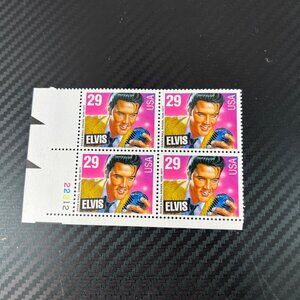 Elvis Presley - Block of 4  Mint NH USA1993 #2721 29c